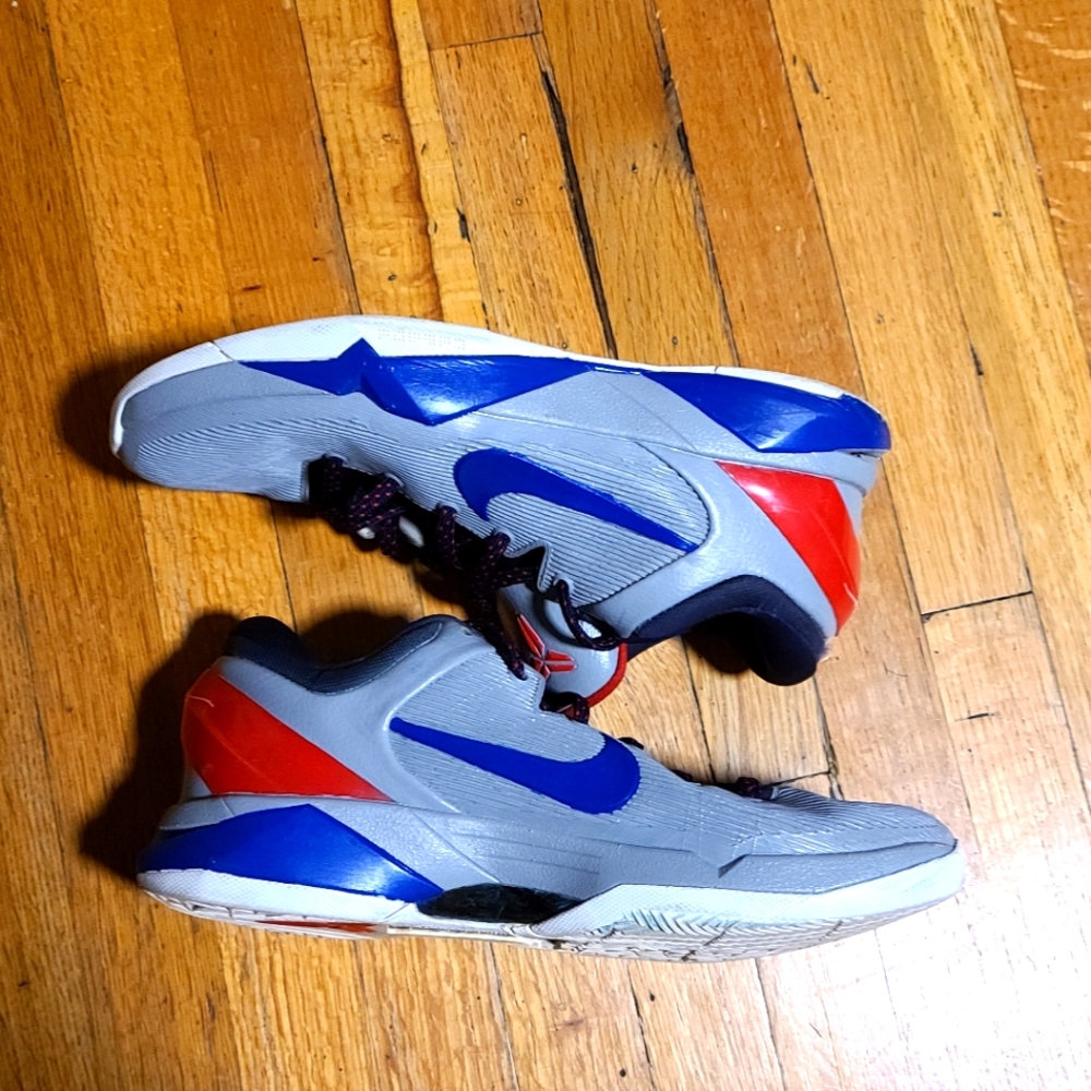 Kobe 7 Olympic custom paint sz9.5